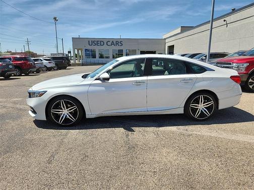 2022 Honda Accord Hybrid Touring
