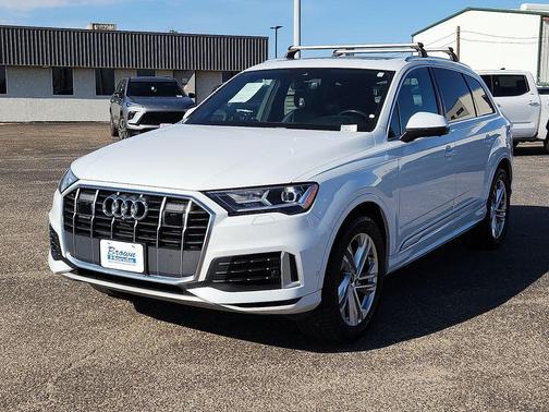 2021 Audi Q7 55 Premium Plus