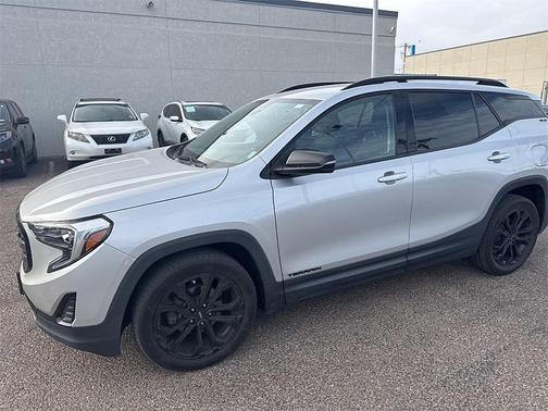 2021 GMC Terrain SLE