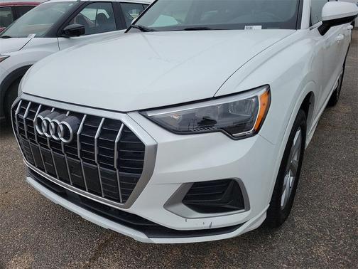 2021 Audi Q3 40 Premium