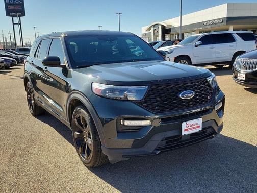 2022 Ford Explorer ST