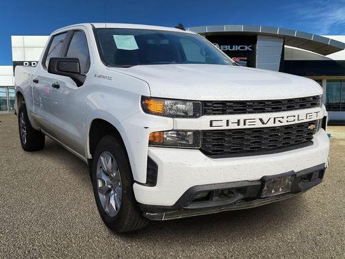 Summit White 2021 Chevrolet Silverado 1500 Custom