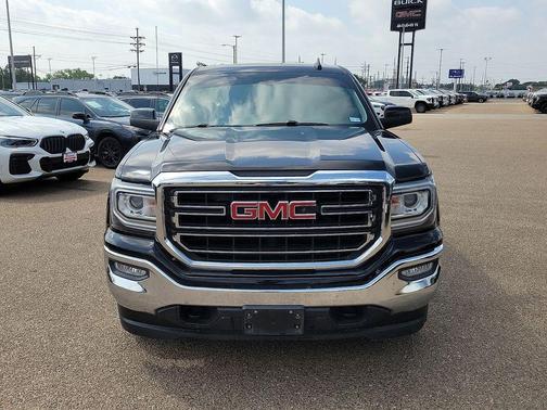 Onyx Black 2018 GMC Sierra 1500 SLE