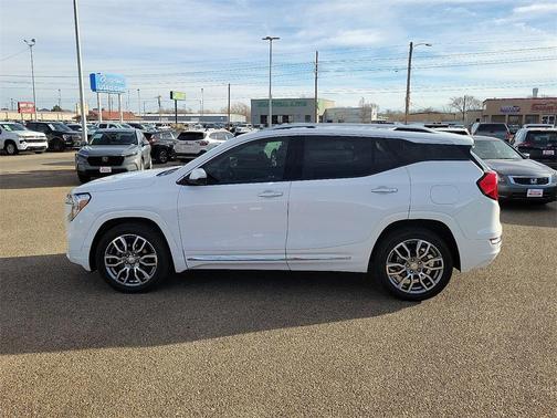 2023 GMC Terrain Denali