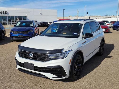 2024 Volkswagen Tiguan 2.0T SE R-Line Black
