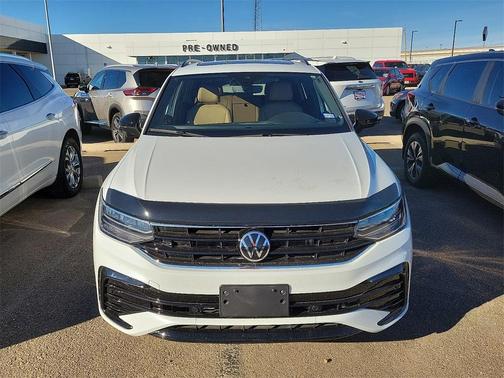 2024 Volkswagen Tiguan 2.0T SE R-Line Black