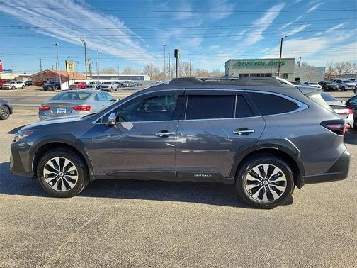 2024 Subaru Outback Touring