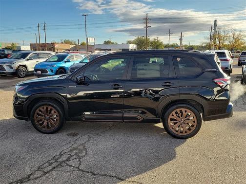 2025 Subaru Forester Hybrid Sport