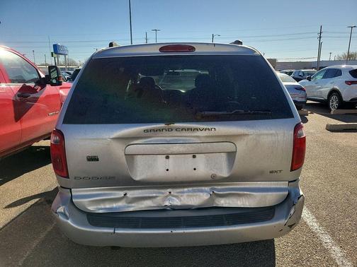 2005 Dodge Grand Caravan SXT