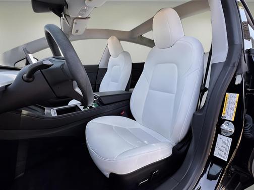 Blue 2023 Tesla Model 3 Base