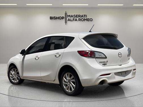 Crystal White Pearl Mica 2013 Mazda Mazda3 i Touring