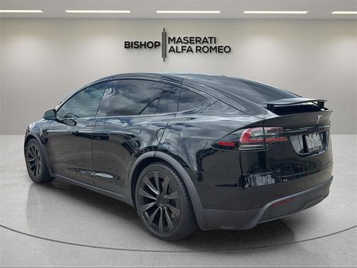 2022 Tesla Model X Plaid