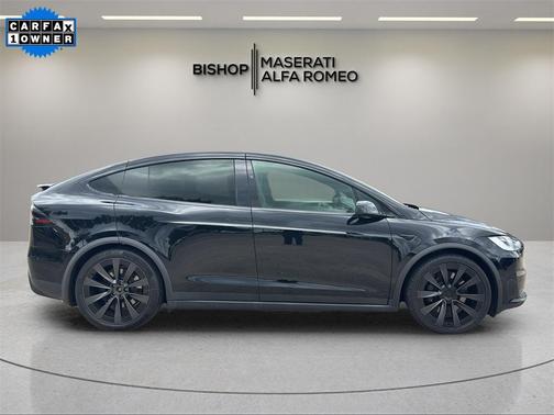2022 Tesla Model X Plaid