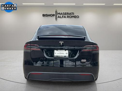 2022 Tesla Model X Plaid