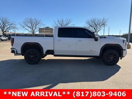 2024 GMC Sierra 2500 AT4