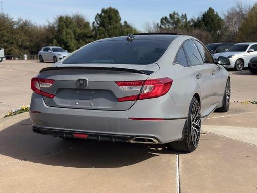 2019 Honda Accord Touring 2.0T