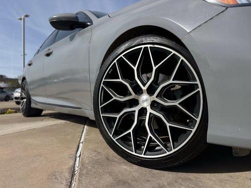 2019 Honda Accord Touring 2.0T