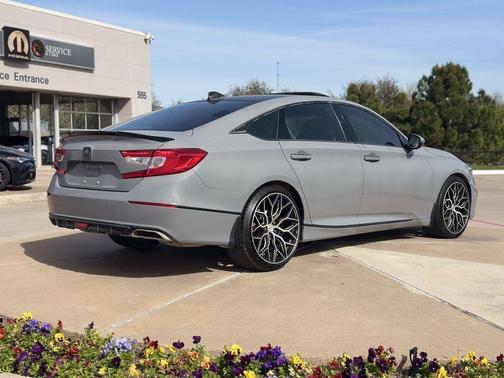 2019 Honda Accord Touring 2.0T