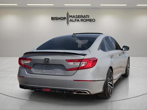 2019 Honda Accord Touring 2.0T