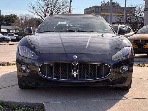 2011 Maserati GranTurismo Base