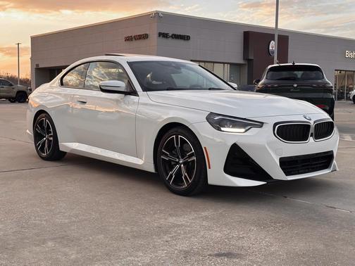 2025 BMW 230 i xDrive