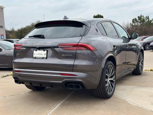 Grigio 2026 Maserati Grecale Modena