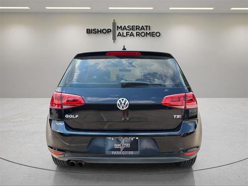 2017 Volkswagen Golf TSI S 4-Door
