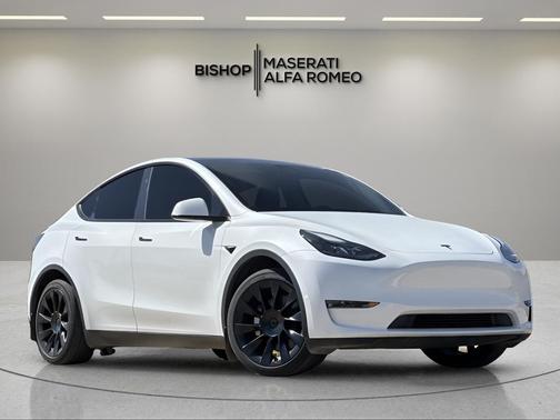 2024 Tesla Model Y Long Range