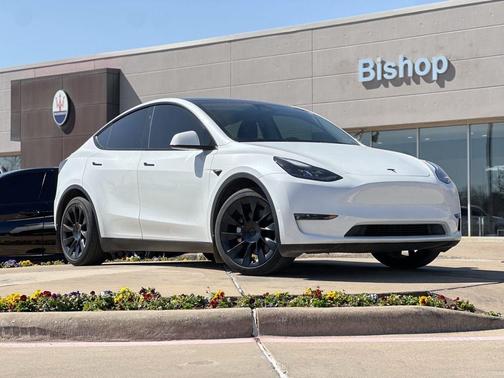 2024 Tesla Model Y Long Range
