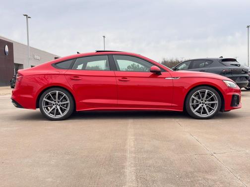 2025 Audi A5 Sportback 45 S line quattro Premium