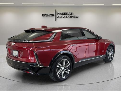 2024 Cadillac LYRIQ Luxury