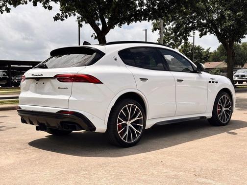 White 2024 Maserati Grecale Trofeo