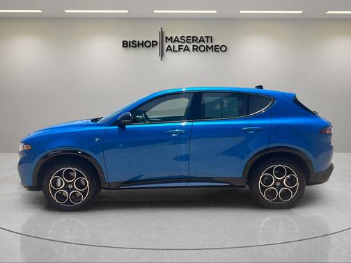 Misano Blue Metallic 2024 Alfa Romeo Tonale Ti