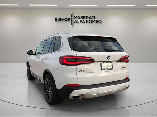 2023 BMW X5 sDrive40i