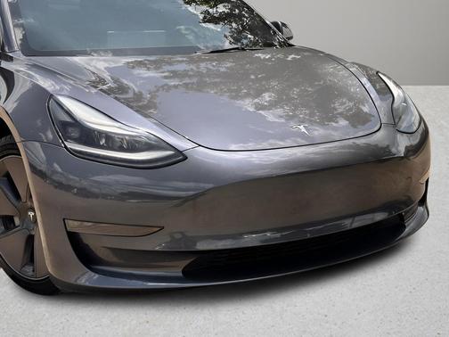 Midnight Silver Metallic 2023 Tesla Model 3 Base