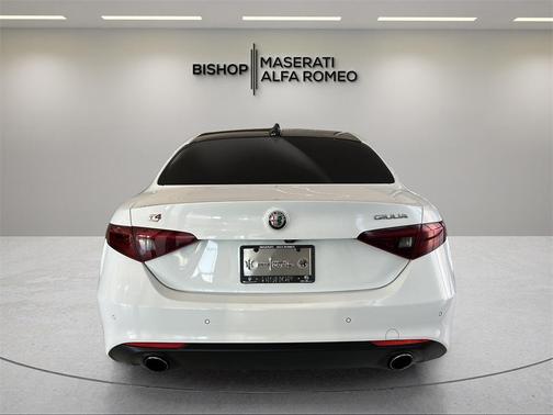 2018 Alfa Romeo Giulia Ti