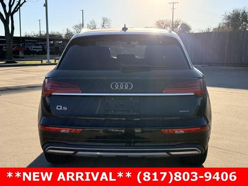 2024 Audi Q5 40 Premium