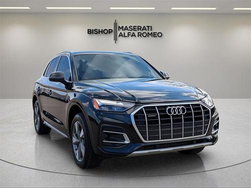 2024 Audi Q5 40 Premium