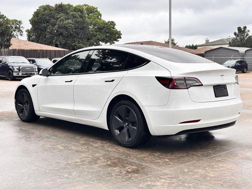 Pearl White Multi 2023 Tesla Model 3 Base
