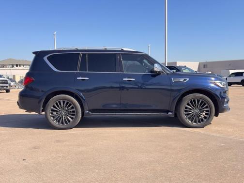 2022 INFINITI QX80 SENSORY