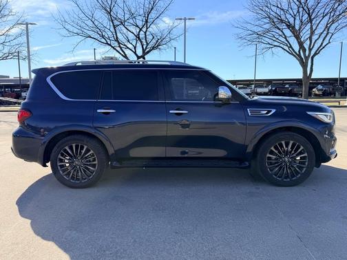 2022 INFINITI QX80 SENSORY