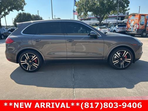 2014 Porsche Cayenne Turbo S