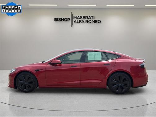 2021 Tesla Model S Plaid