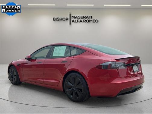 2021 Tesla Model S Plaid