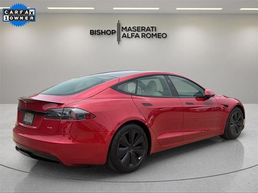 2021 Tesla Model S Plaid