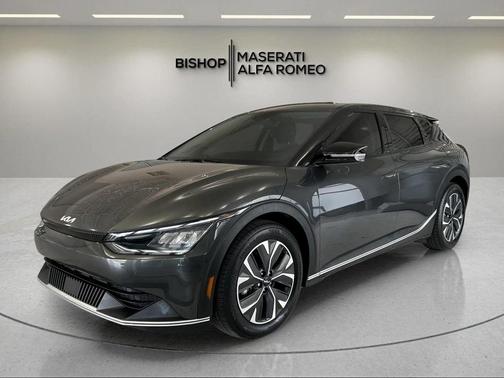 2024 Kia EV6 Light