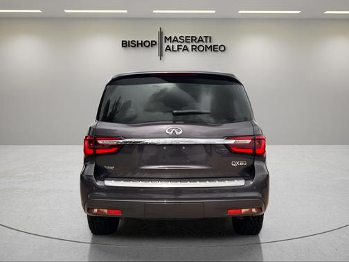 Anthracite Gray 2022 INFINITI QX80 Luxe