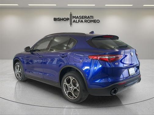 2022 Alfa Romeo Stelvio Sprint