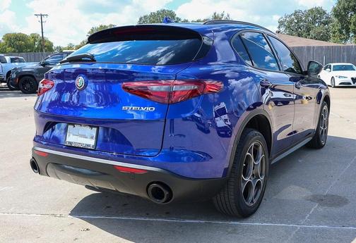 2022 Alfa Romeo Stelvio Sprint