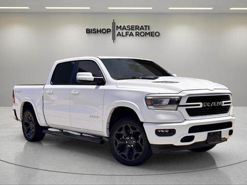 Bright White Clearcoat 2021 RAM 1500 Laramie
